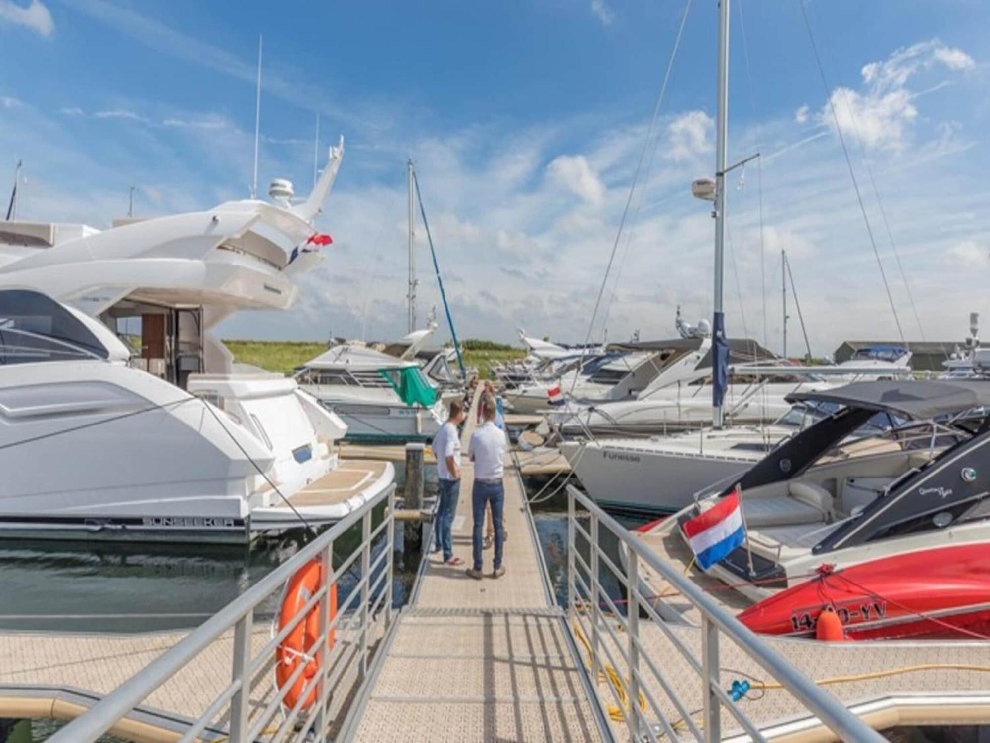 Luxury Apartment In R Sidence Marina Kamperland Pet Friendly Εξωτερικό φωτογραφία
